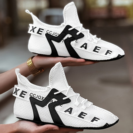 Chaussures de marche légères en maille